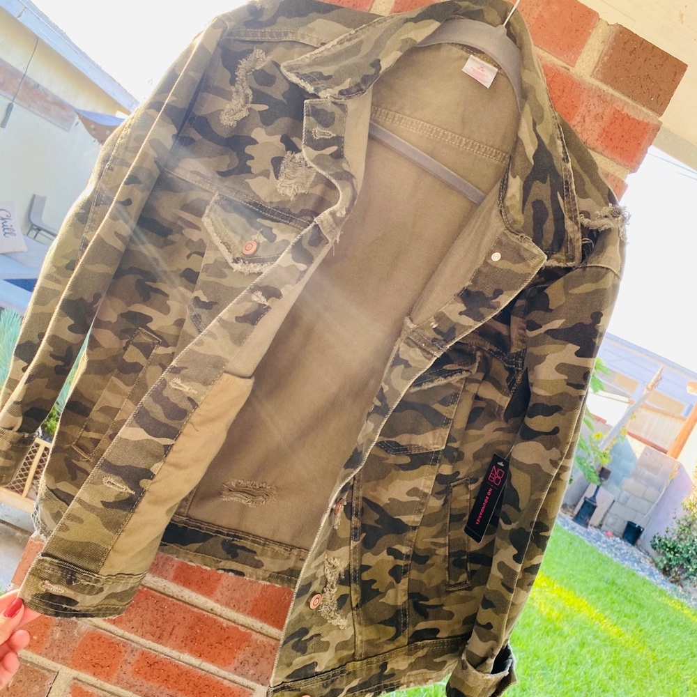 Jean Jacket - Picture 2 of 2